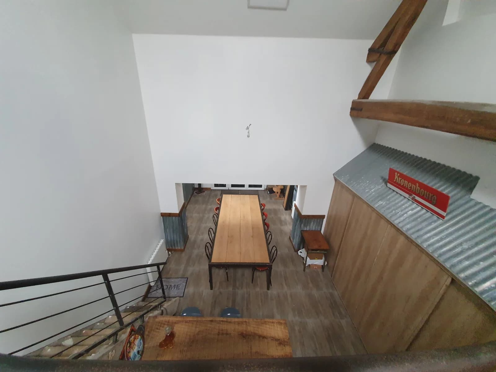 Espace Salle spacieuse avec mezzanine, esprit loft assuré - 1