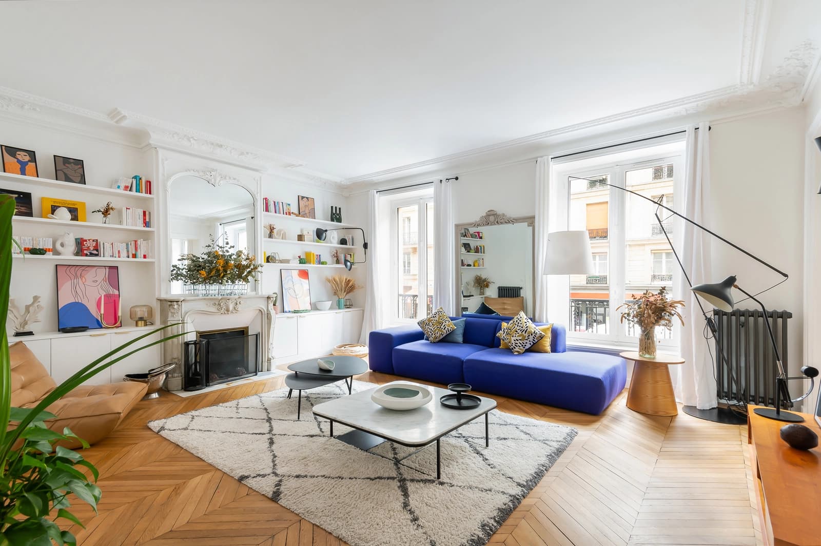 Salon dans Magnifique appart de 135m² près du Jardin du Luxembourg - 1