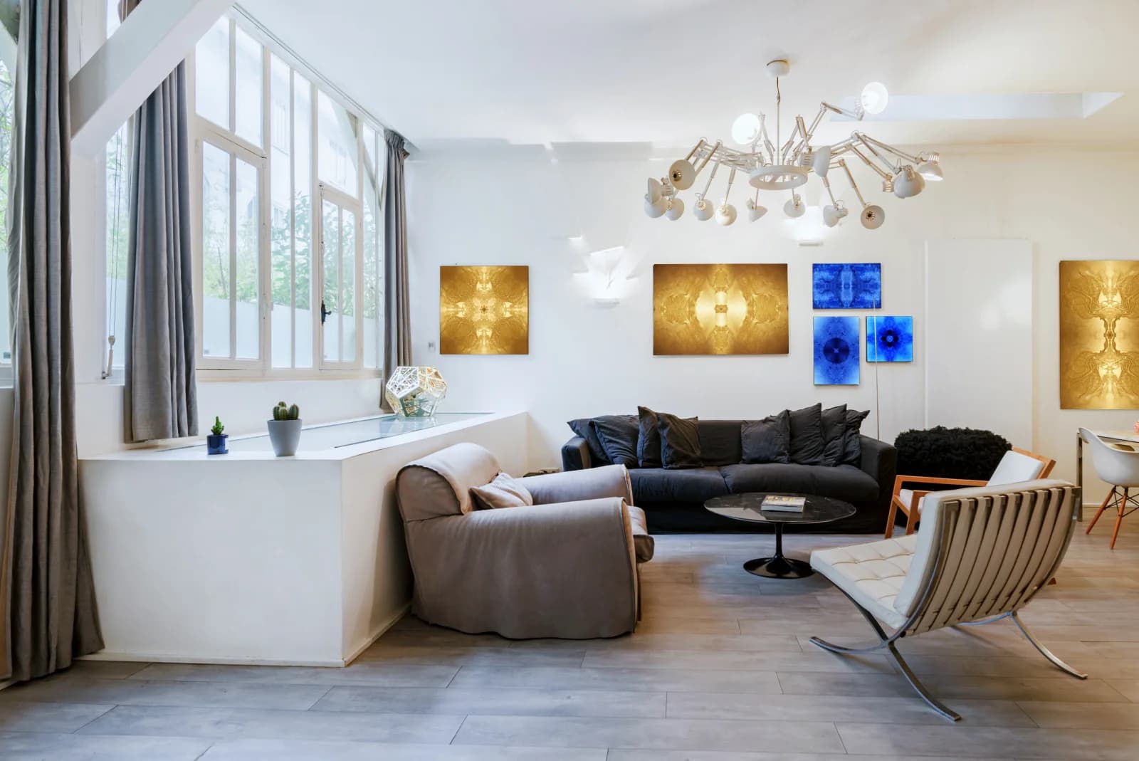 Space Loft house with wooded terrace in the heart of the 11th arrondissement - 2