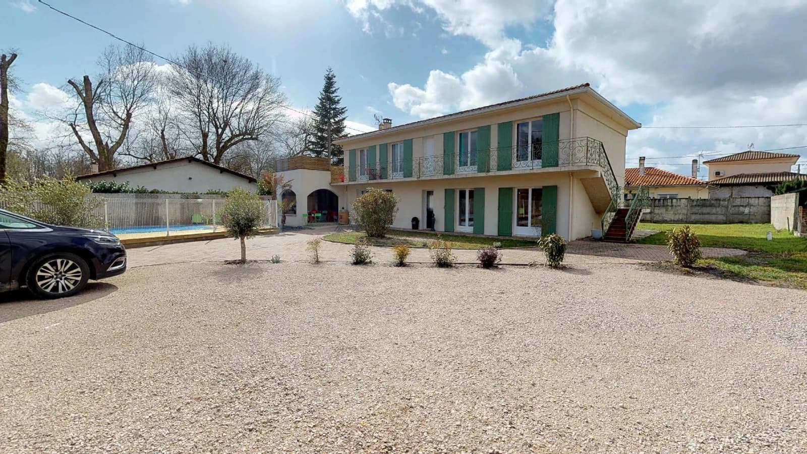 Salle de réunion dans Maison de charme authentique avec sa piscine privée - 1