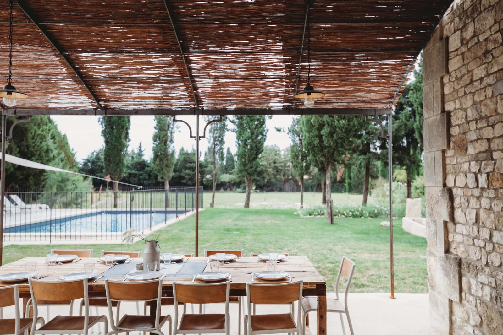 Salle de réunion dans Provence: mas familial éco-chic et sa piscine privée - 1