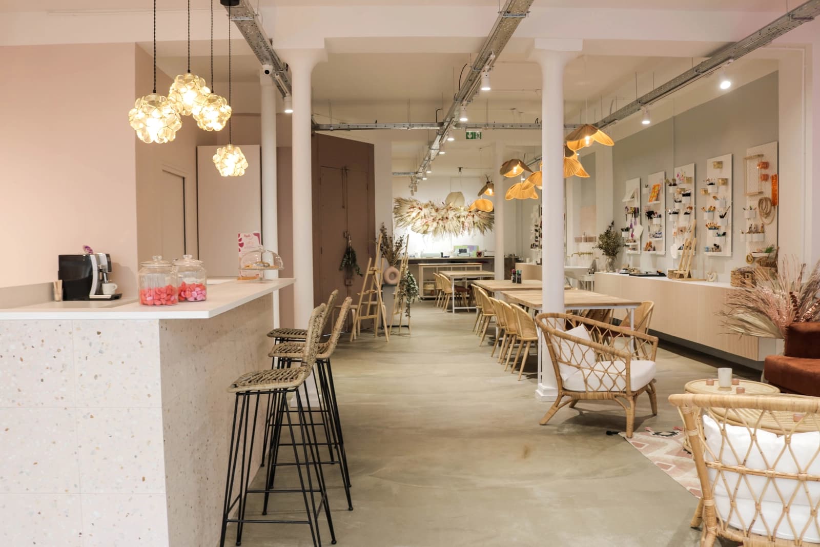 Meeting room in Creative cocoon in central Paris - 1