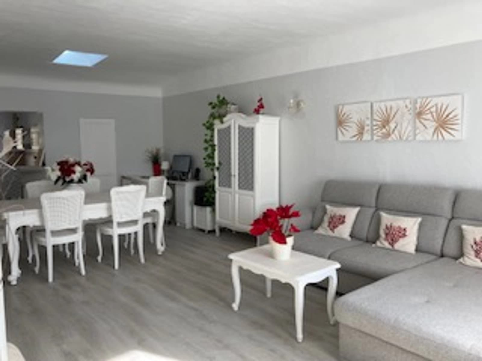 Espace Demeure de charme agrémentée d'un jardin verdoyant - 1