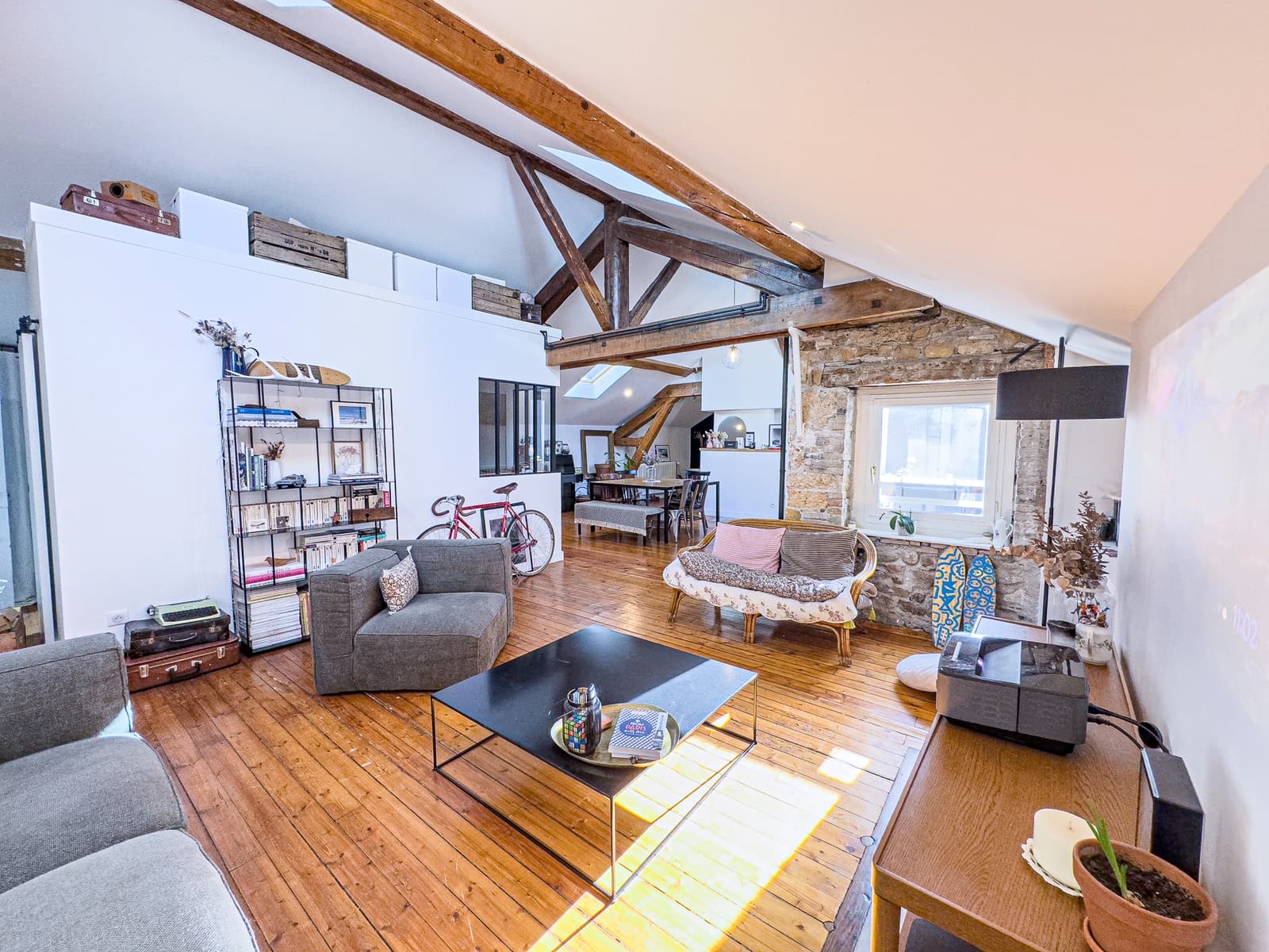 Espace Loft à la campagne au cœur de la ville - 2