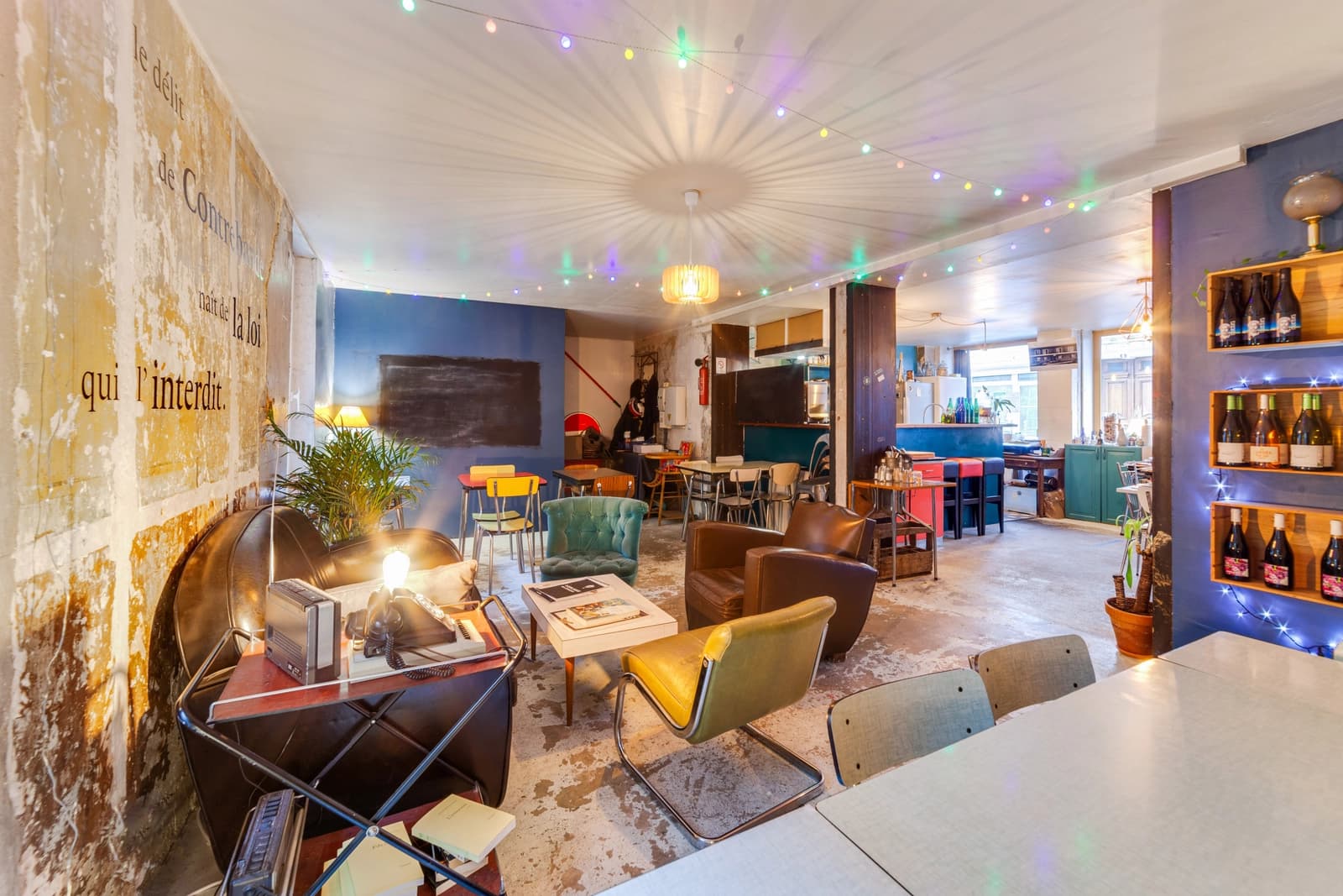 Living room in Restaurant with vintage decor - 0