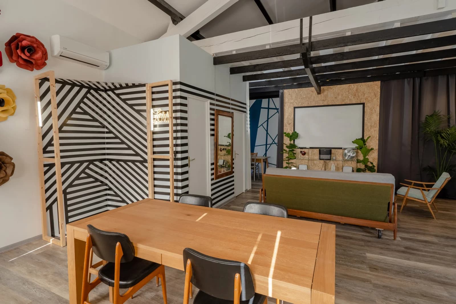 Meeting room in Loft / studio photo / show room - 1