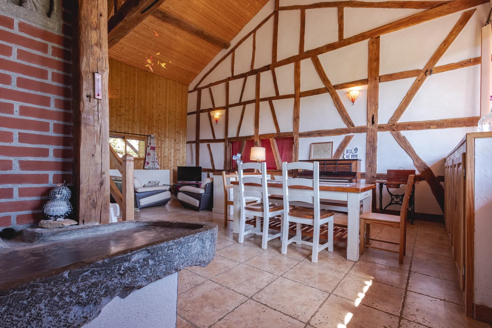 Meeting room in La Verne Bresse farmhouse - 1