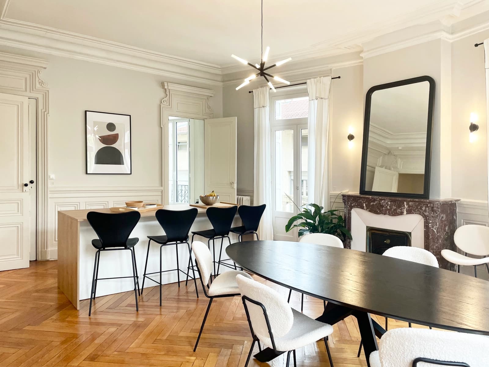 Salle de réunion dans Appartement stéphanois de grand standing - 1