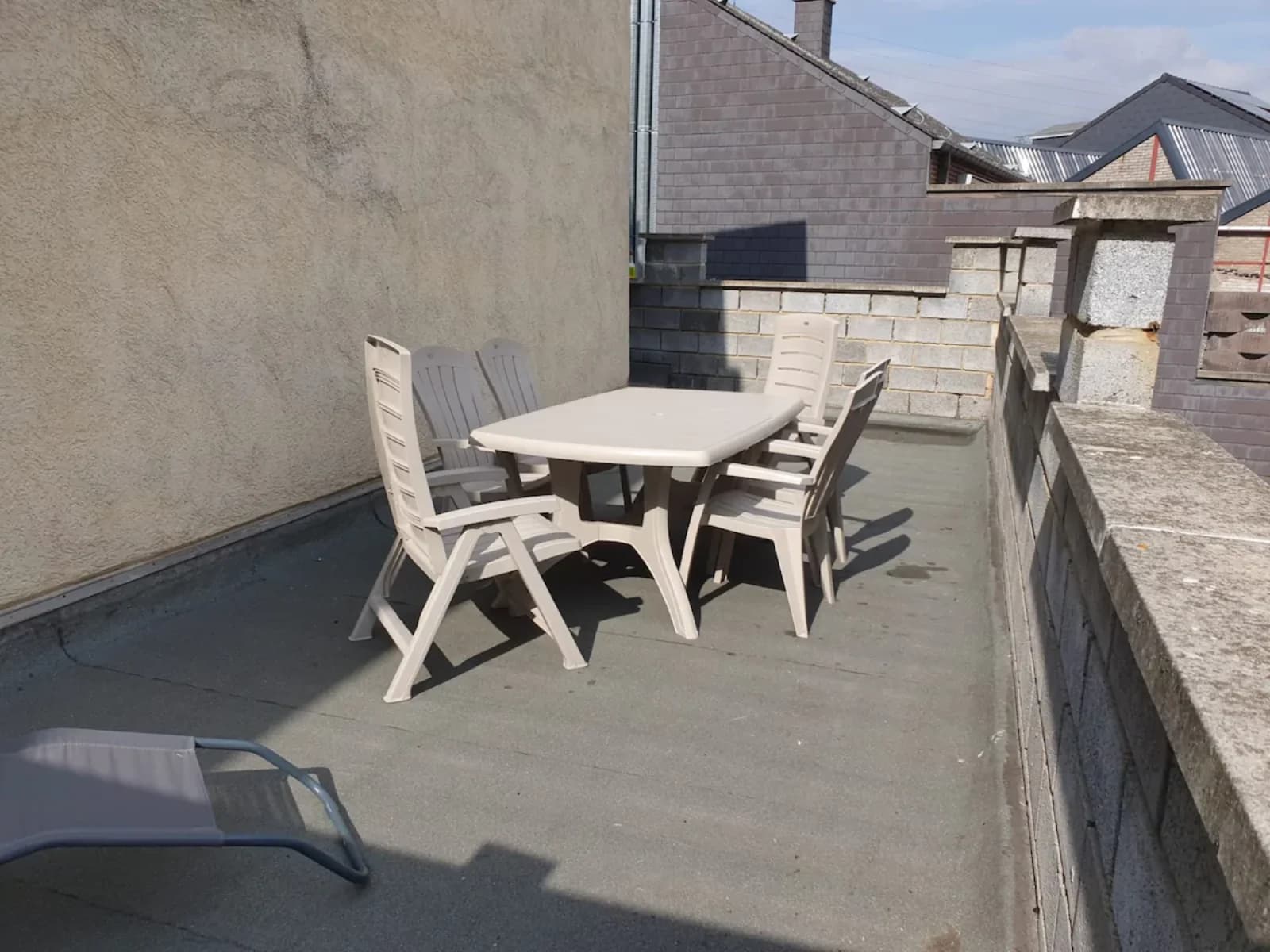 Salle de réunion dans Duplex entièrement rénové avec goût et modernité - 1