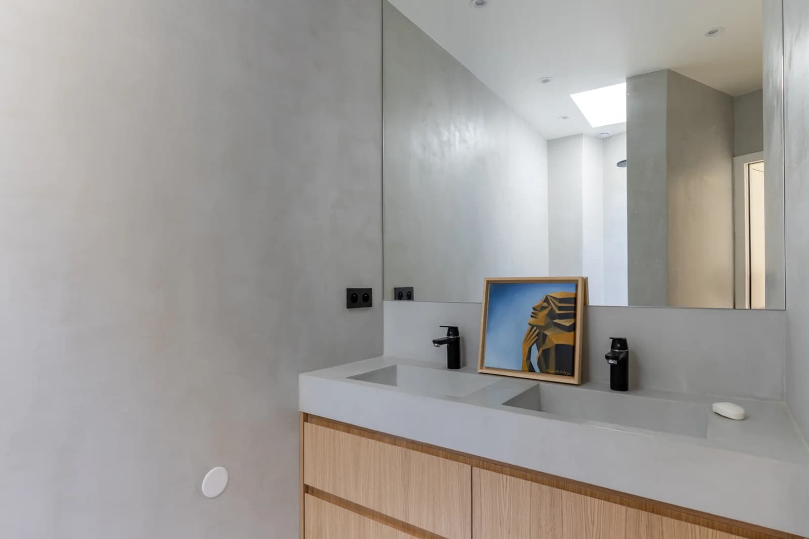 Space Renovated luxury loft in the heart of Pigalle - 4