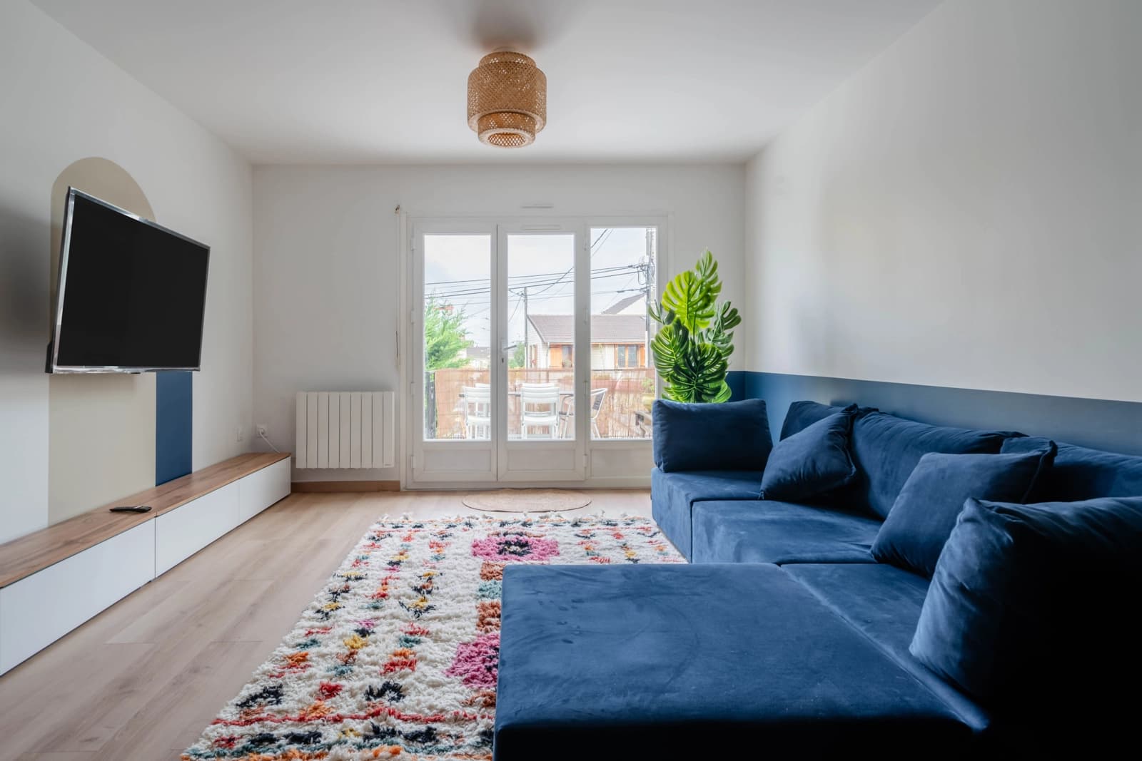 Montreuil: demeure d'exception au cachet unique