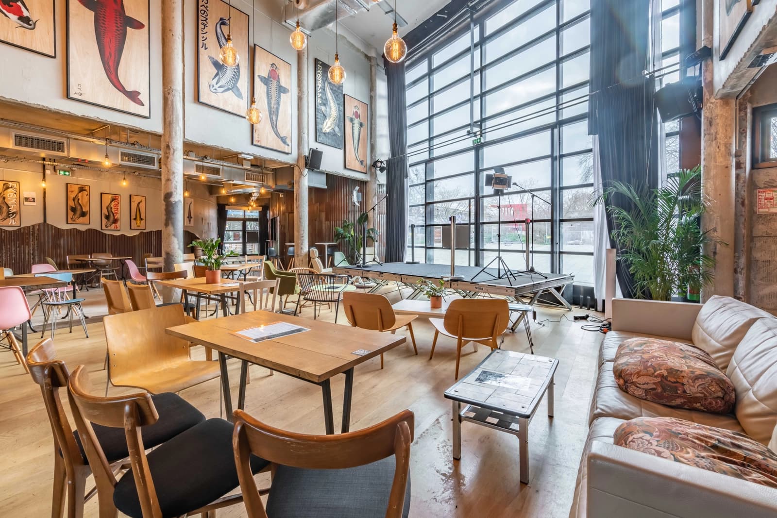 Salle de réunion dans Lieu modulable avec grandes terrasses et vue sur le Canal - 1
