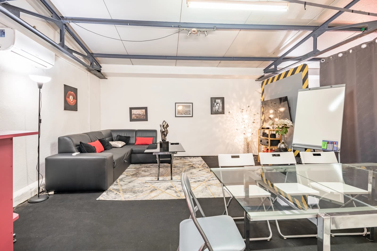 Salon dans Loft à quelques mètres de la plage, air marin garanti - 1
