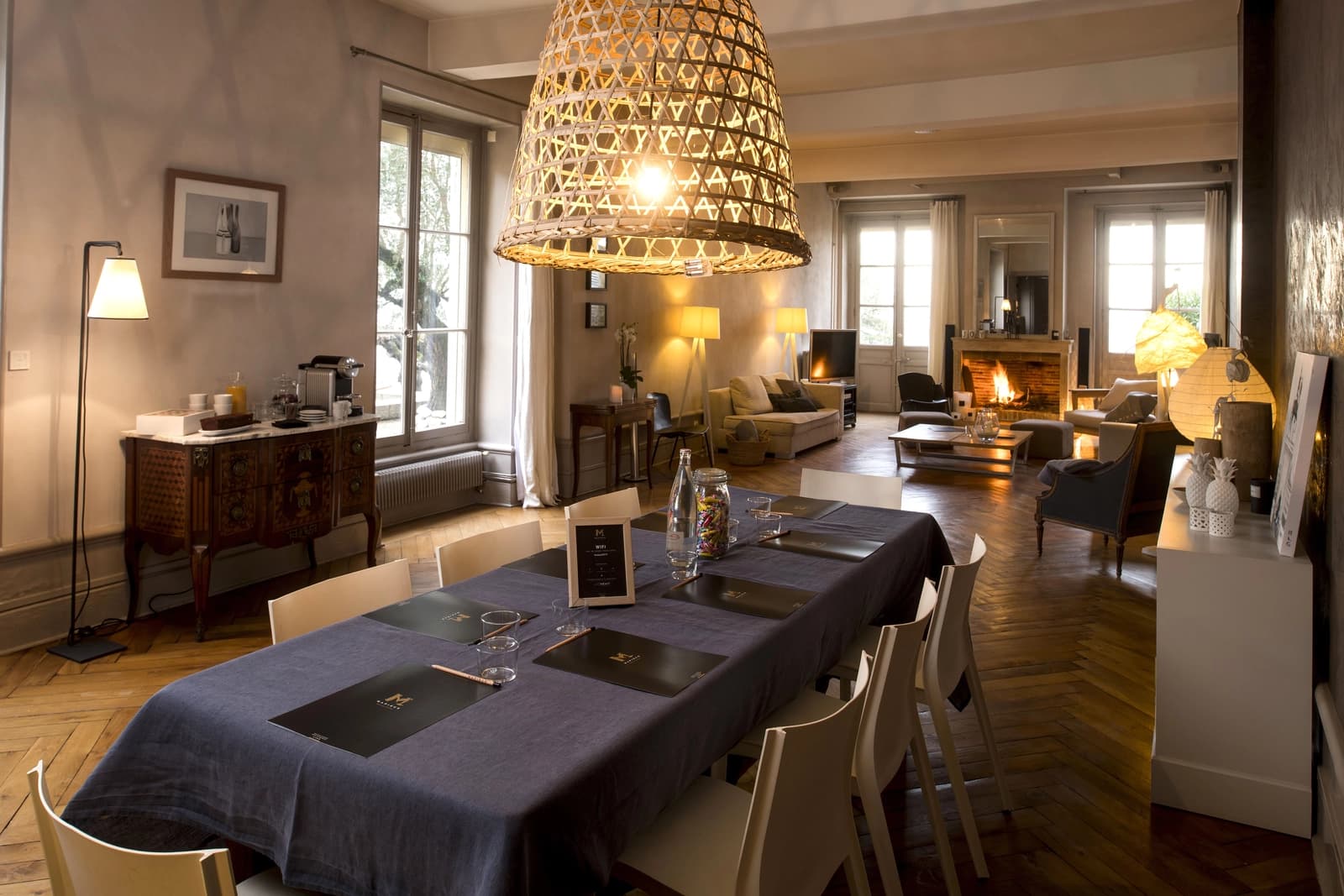 Salle de réunion dans Villa d'exception sur les hauteurs avec vue sur Lyon - 0