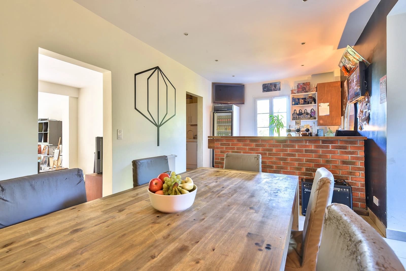 Living room in Atypical house for an unforgettable musical event - 0