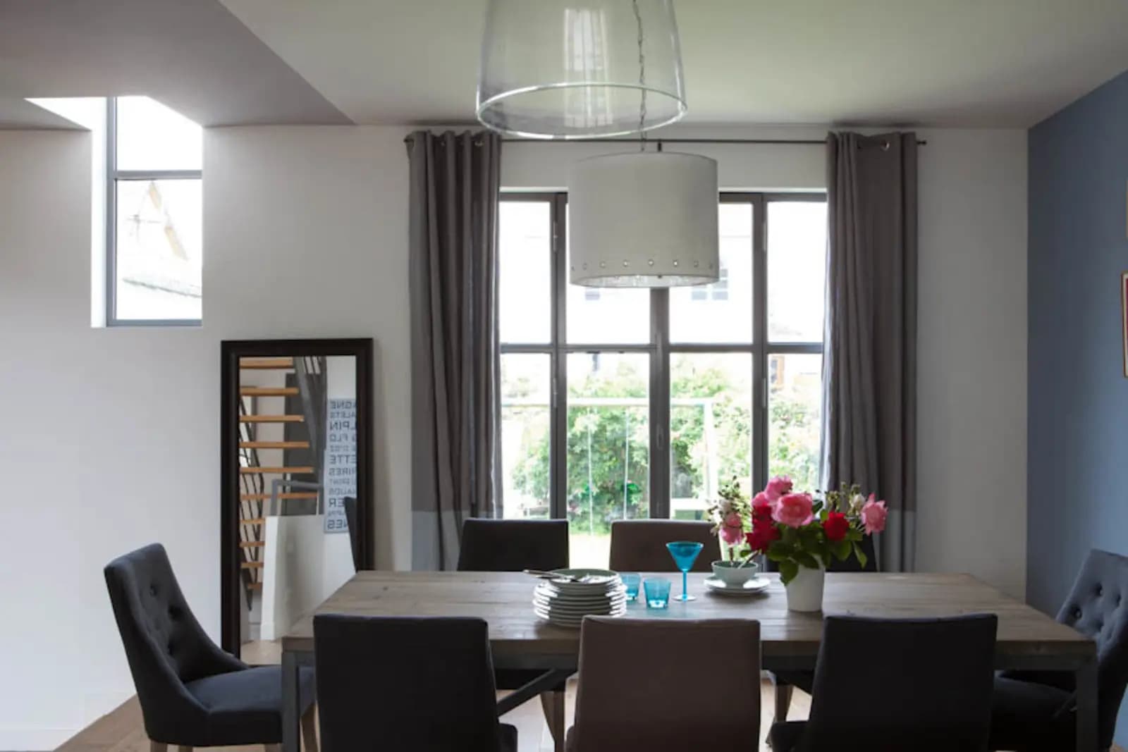 Salle de réunion dans Belle maison d'architecte au design contemporain - 1