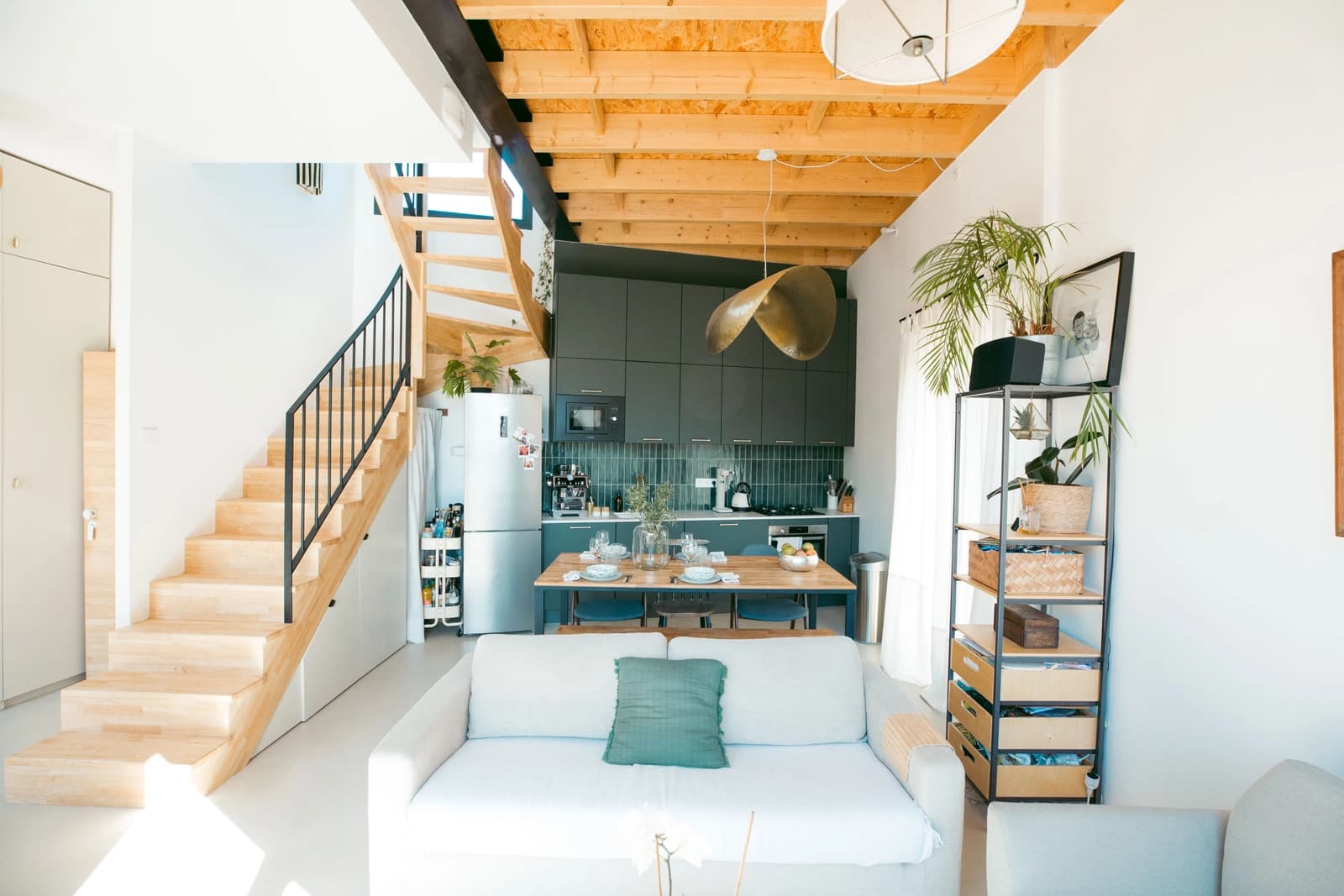 Living room in Atypical architect-designed house in the pines - 1