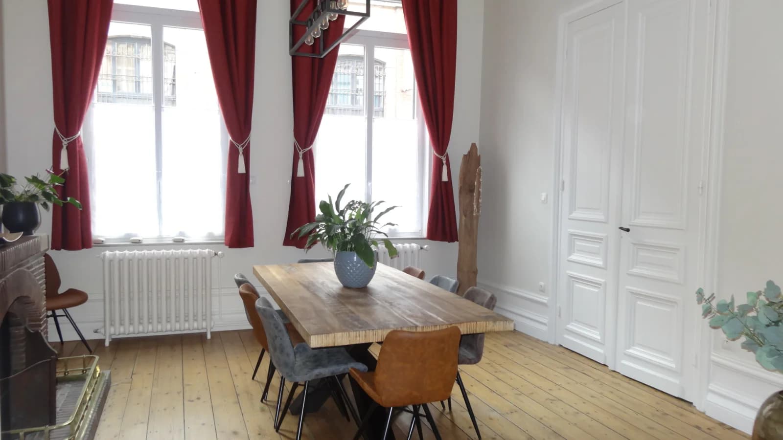 Grande maison bourgeoise alliant cachet et modernité