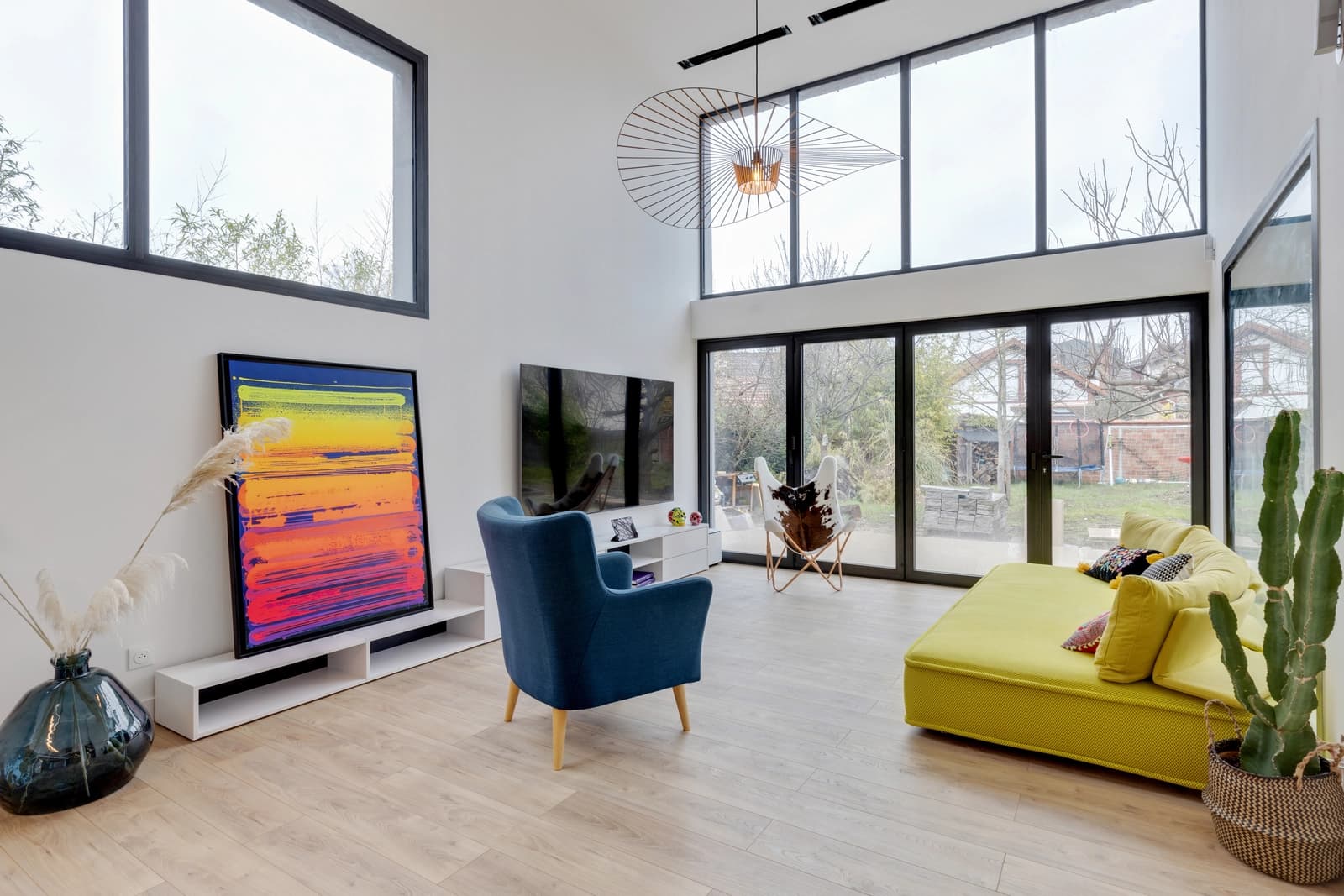 Maison d'architecte/loft avec jardin, proche de la gare