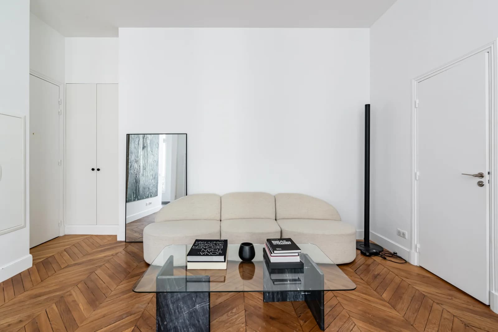 Espace Logement esprit galerie d'art sous une belle verrière - 0