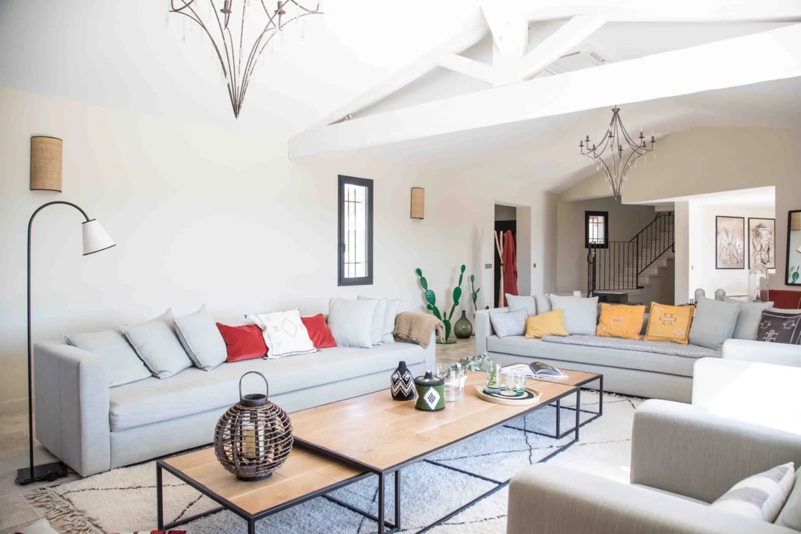Espace Bastide provençale au pied du Luberon - 1