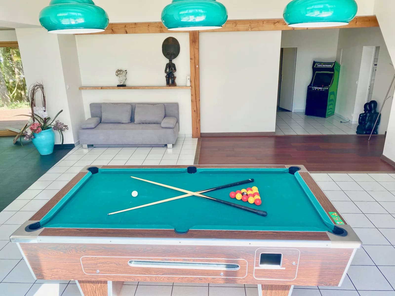 Space Atypical villa with swimming pool - 3
