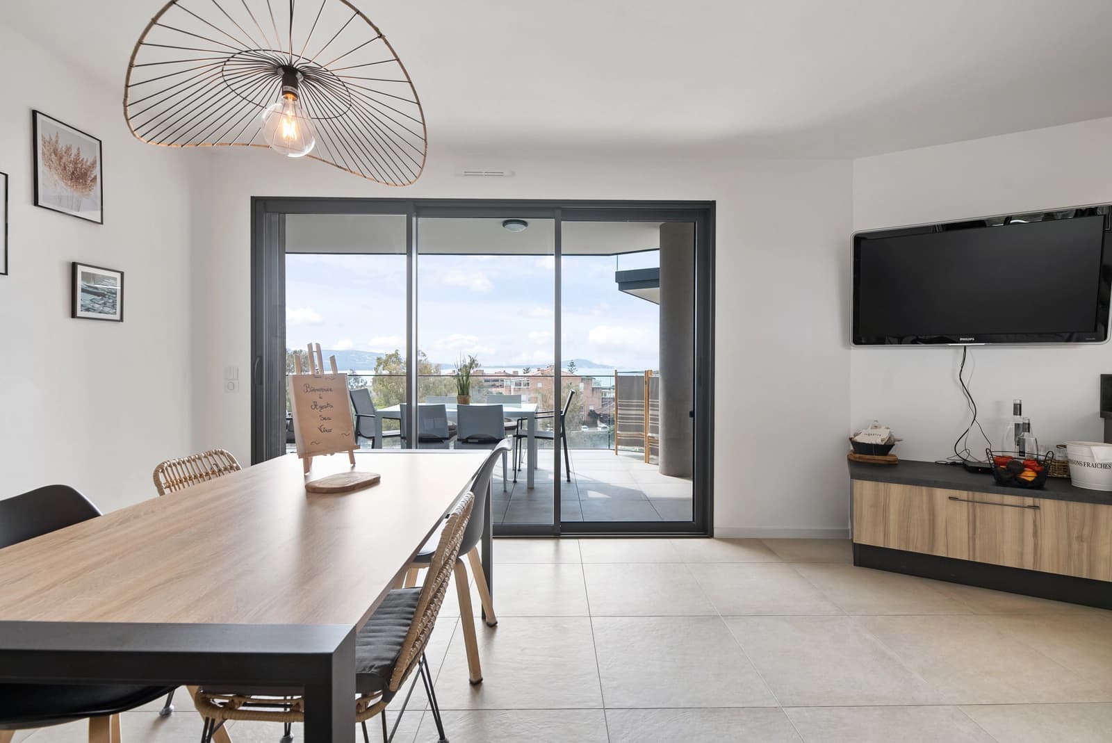 80m² d'espace de travail vue mer