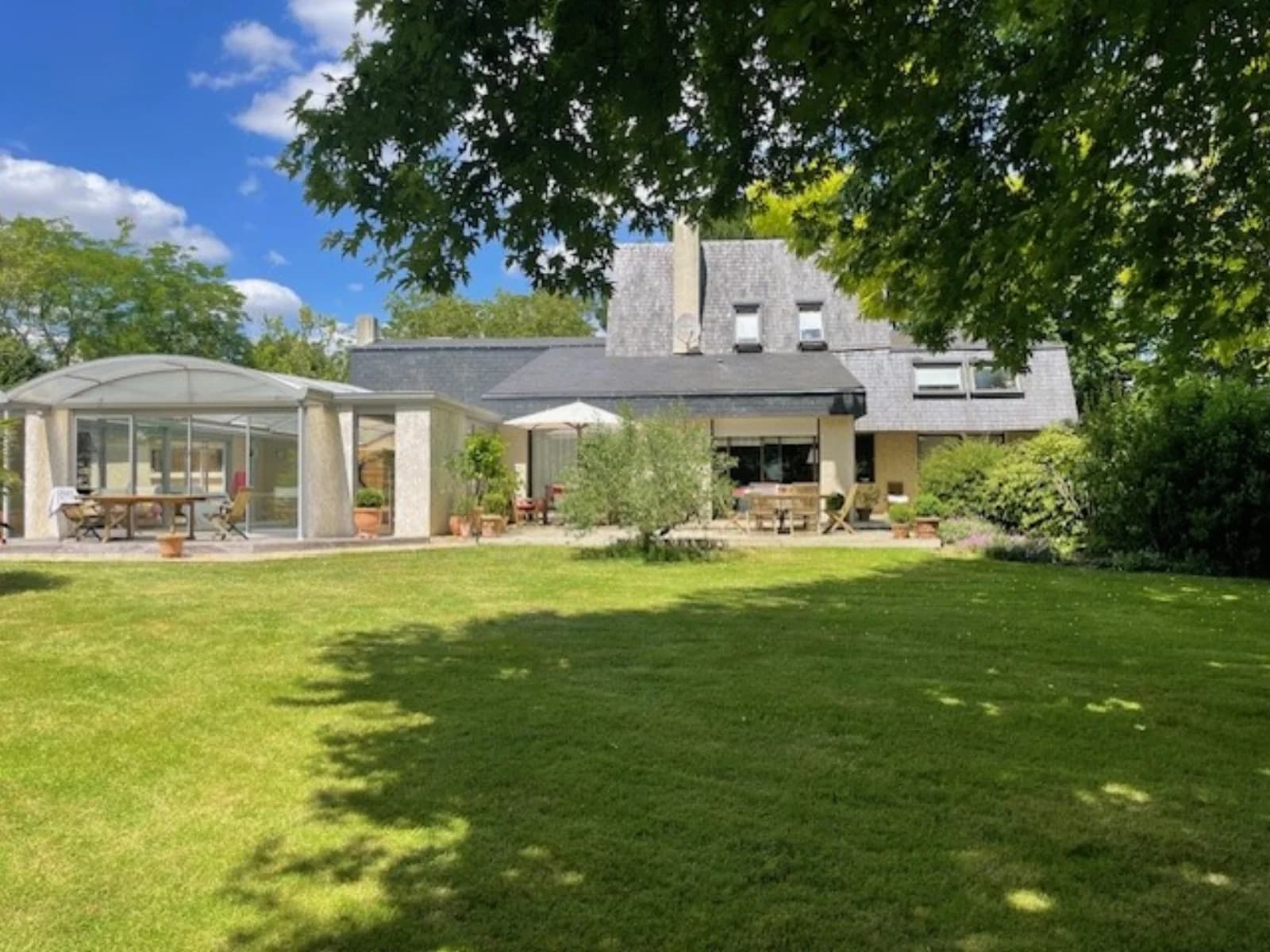 Espace Maison jardin et piscine paysagère - 1