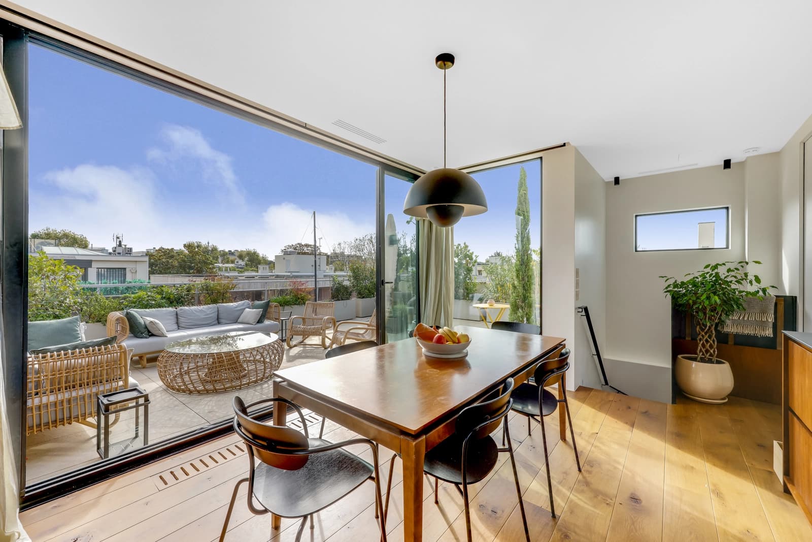 Espace Duplex avec toit-terrasse et vue sur la Tour Eiffel - 0