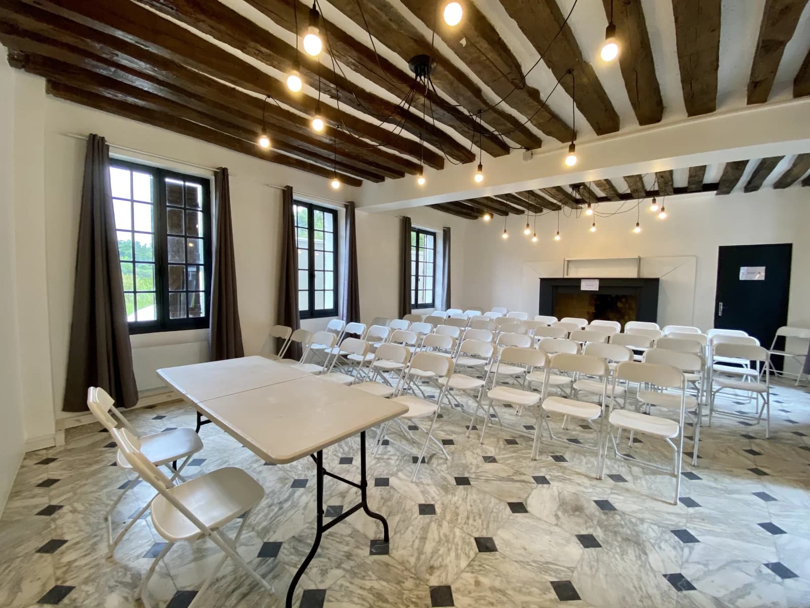 Salle de réunion dans Propriété de prestige nichée dans un vaste parc boisé - 0