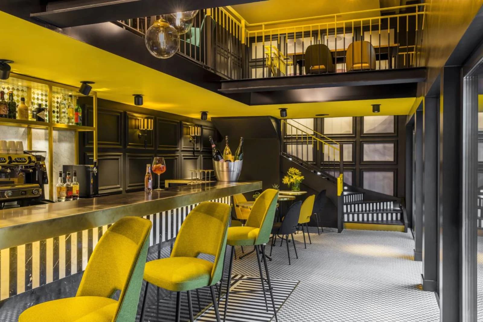Meeting room in Opera-style bar - 0