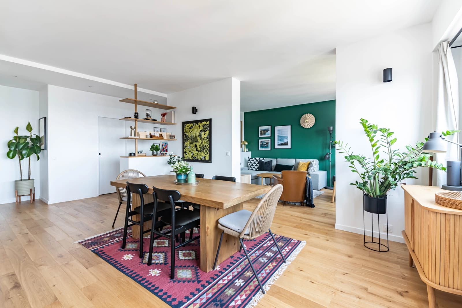 Salle de réunion dans Appartement design très clair, panorama sur tout Paris - 1