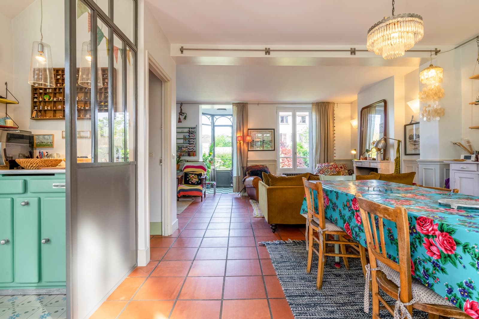 Salle de réunion dans Noisy-le-Grand: maison vintage à l'esprit bohème chic - 1