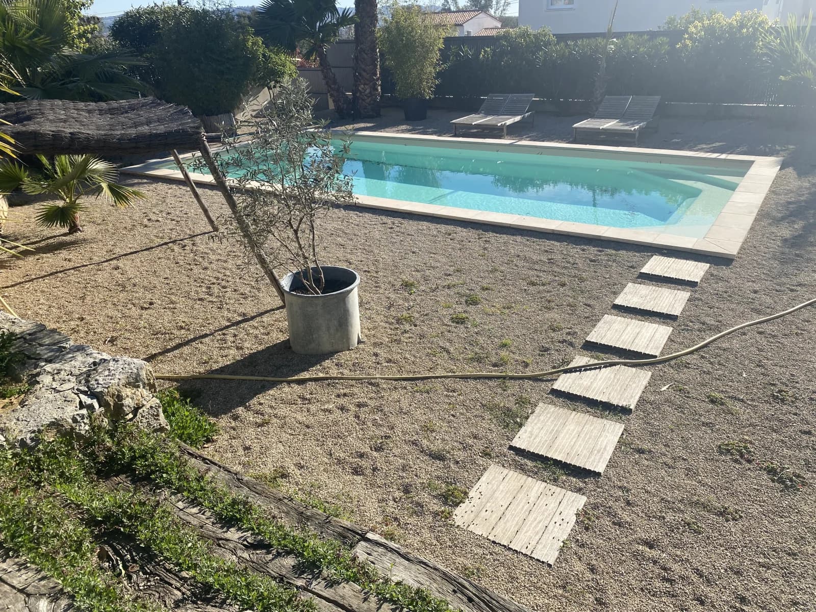 Space Cosy house landscaped garden swimming pool - 4