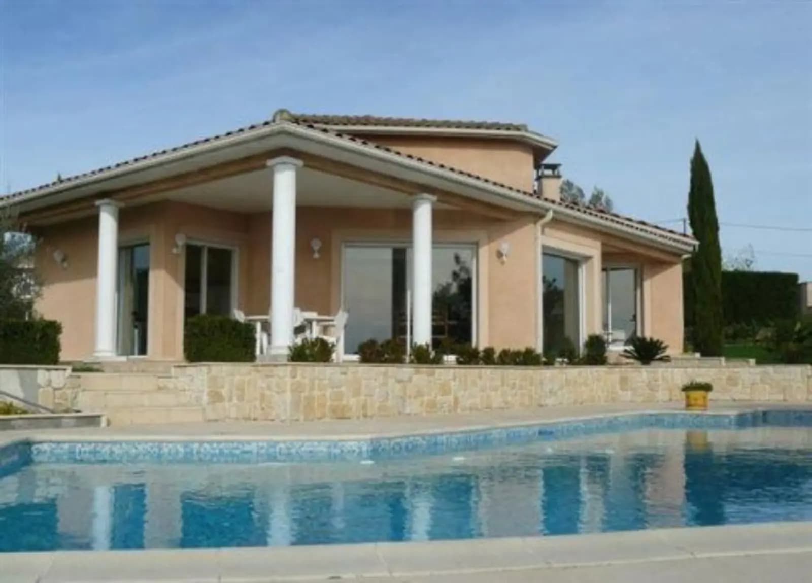 Salle de réunion dans Villa avec grand séjour, vue imprenable et piscine - 0