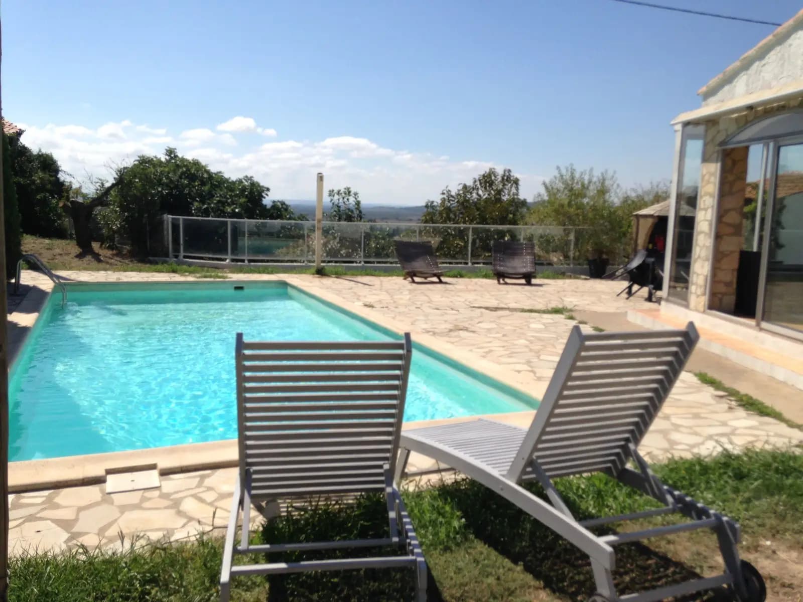 For rent wifi workspace in villa with breathtaking views. Swimming pool :)