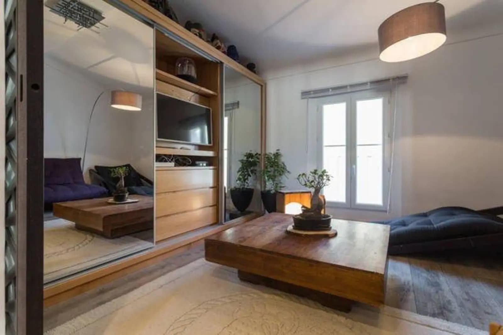 Salon dans Votre appartement de charme à Cannes - 1