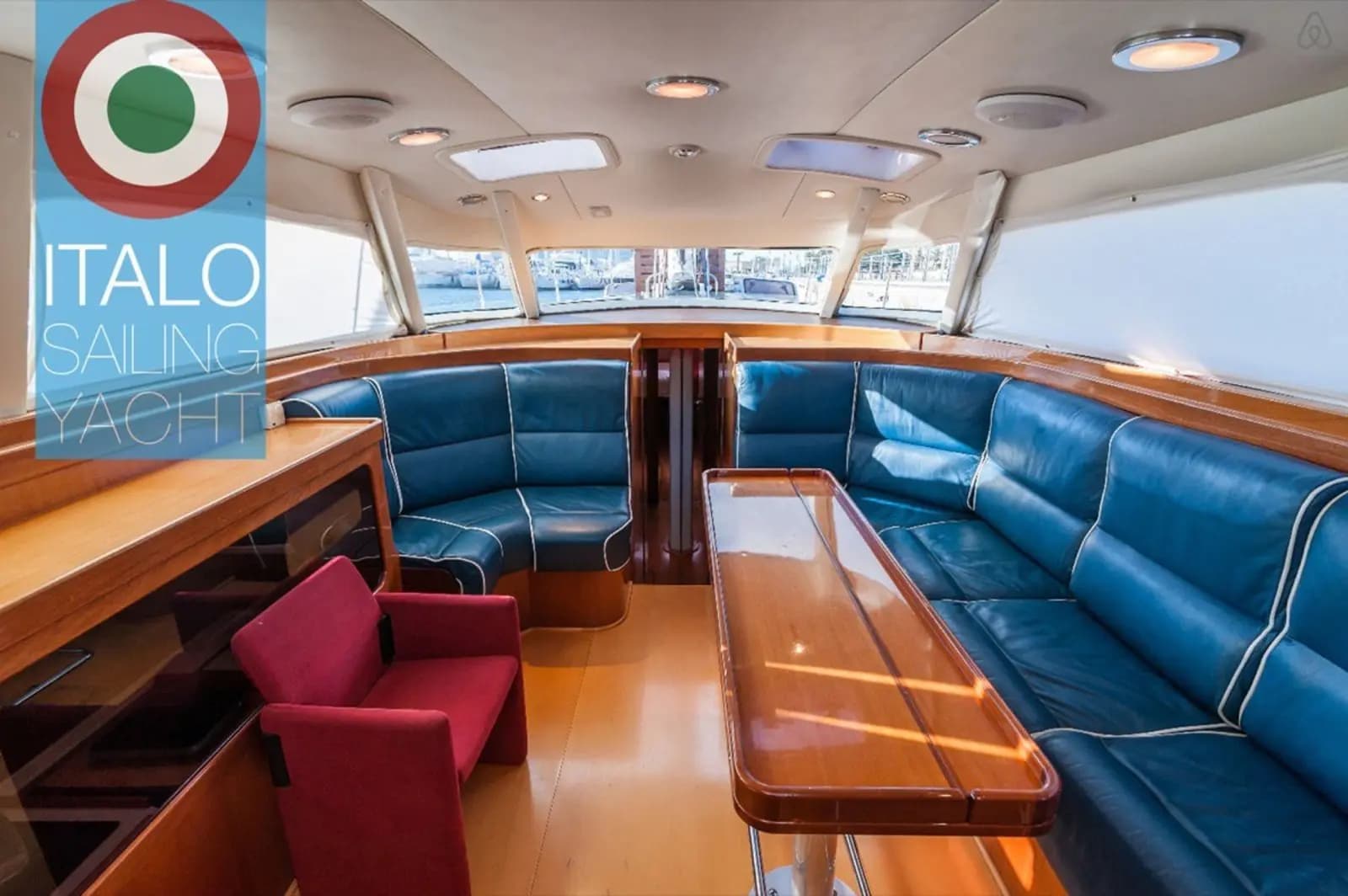 Living room in ITALO Sailing Yacht - 1
