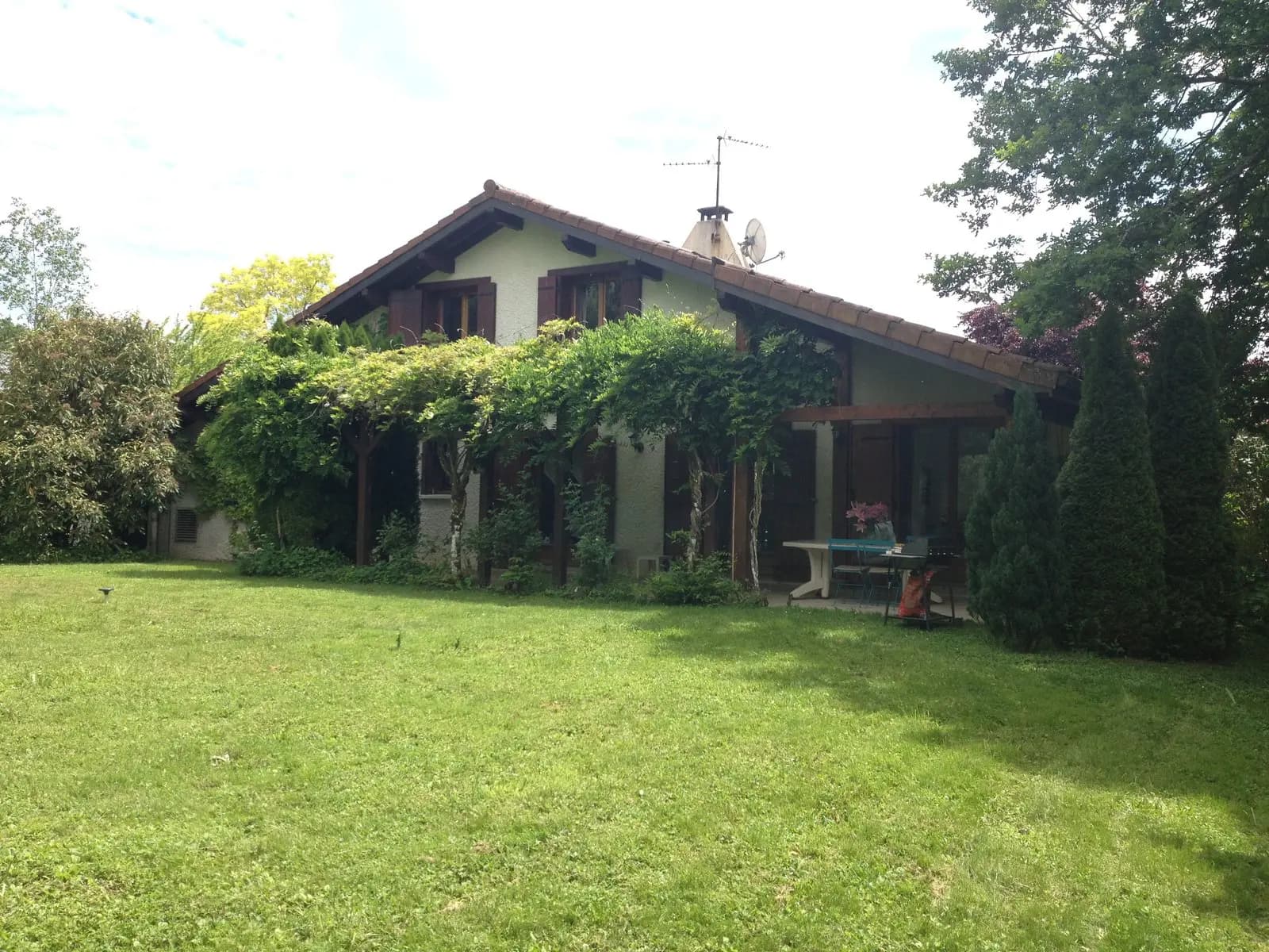 Salle de réunion dans Maison en pleine nature, à seulement 15 min de Genève - 1