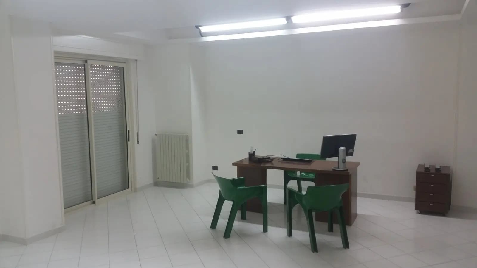 Salle de réunion dans Le Studio Medico: un espace moderne et soigné - 1