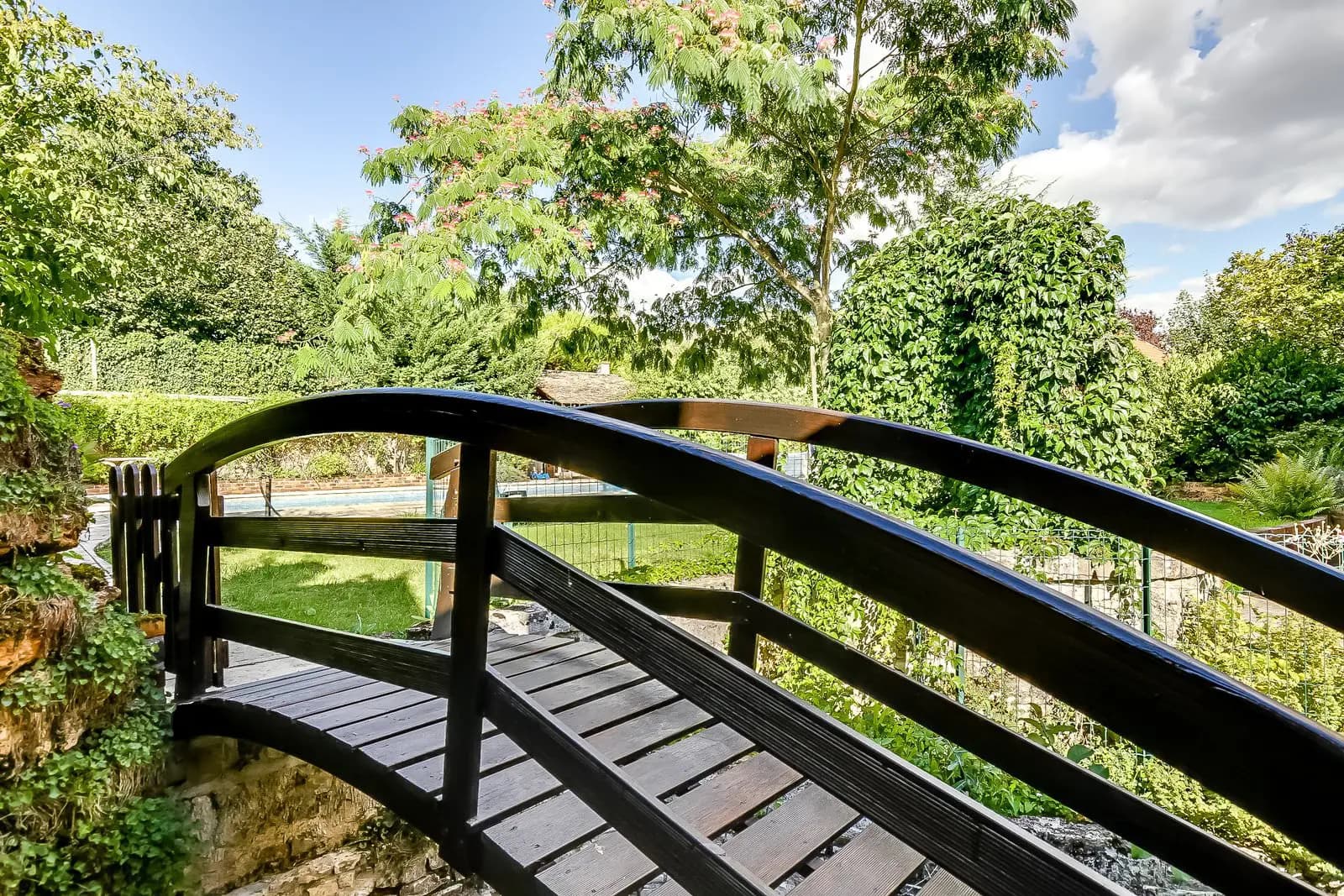 Salle de réunion dans Belle maison de campagne avec sa piscine relaxante - 1