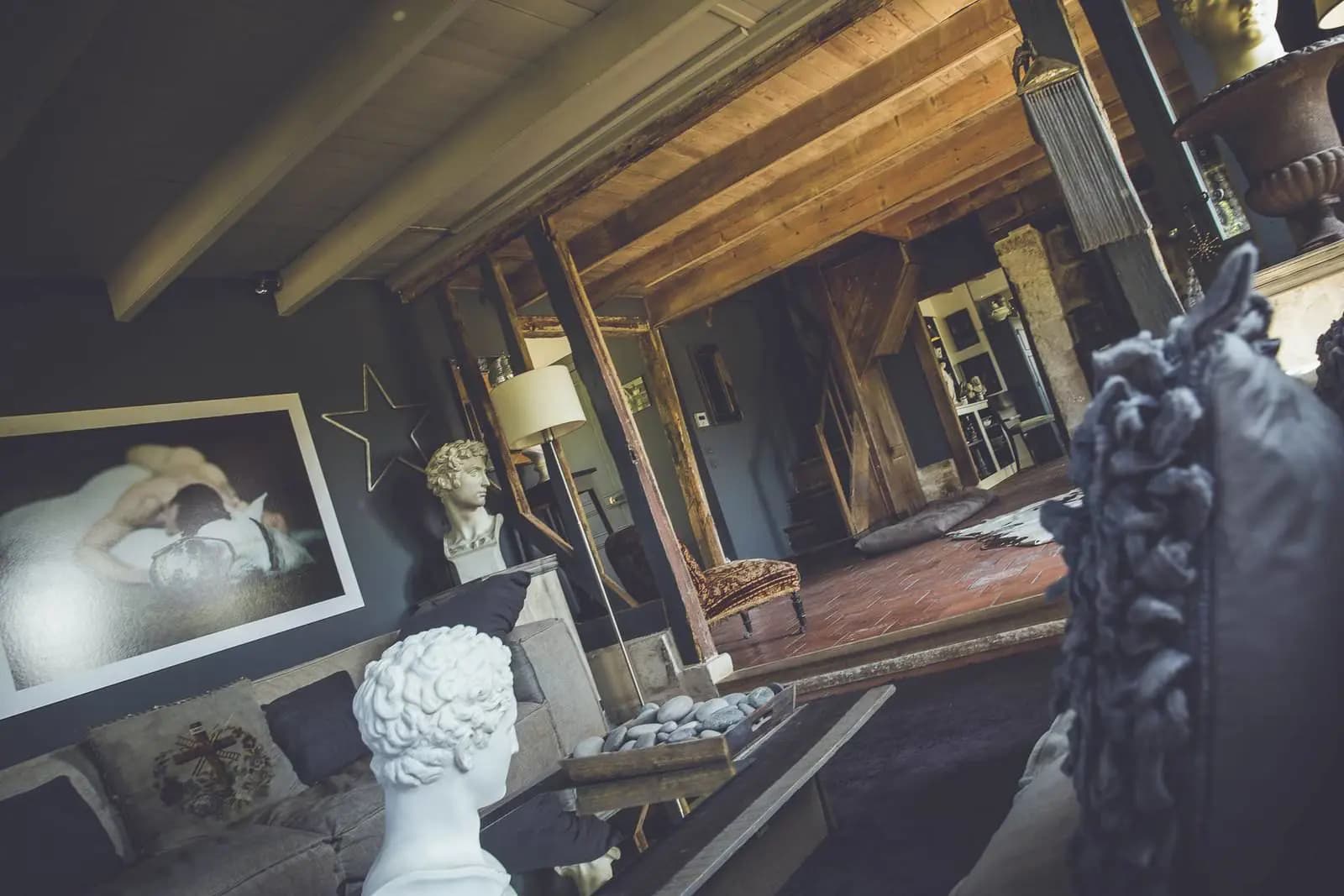 Living room in A private home in Normandy dedicated to work and reflection - 1