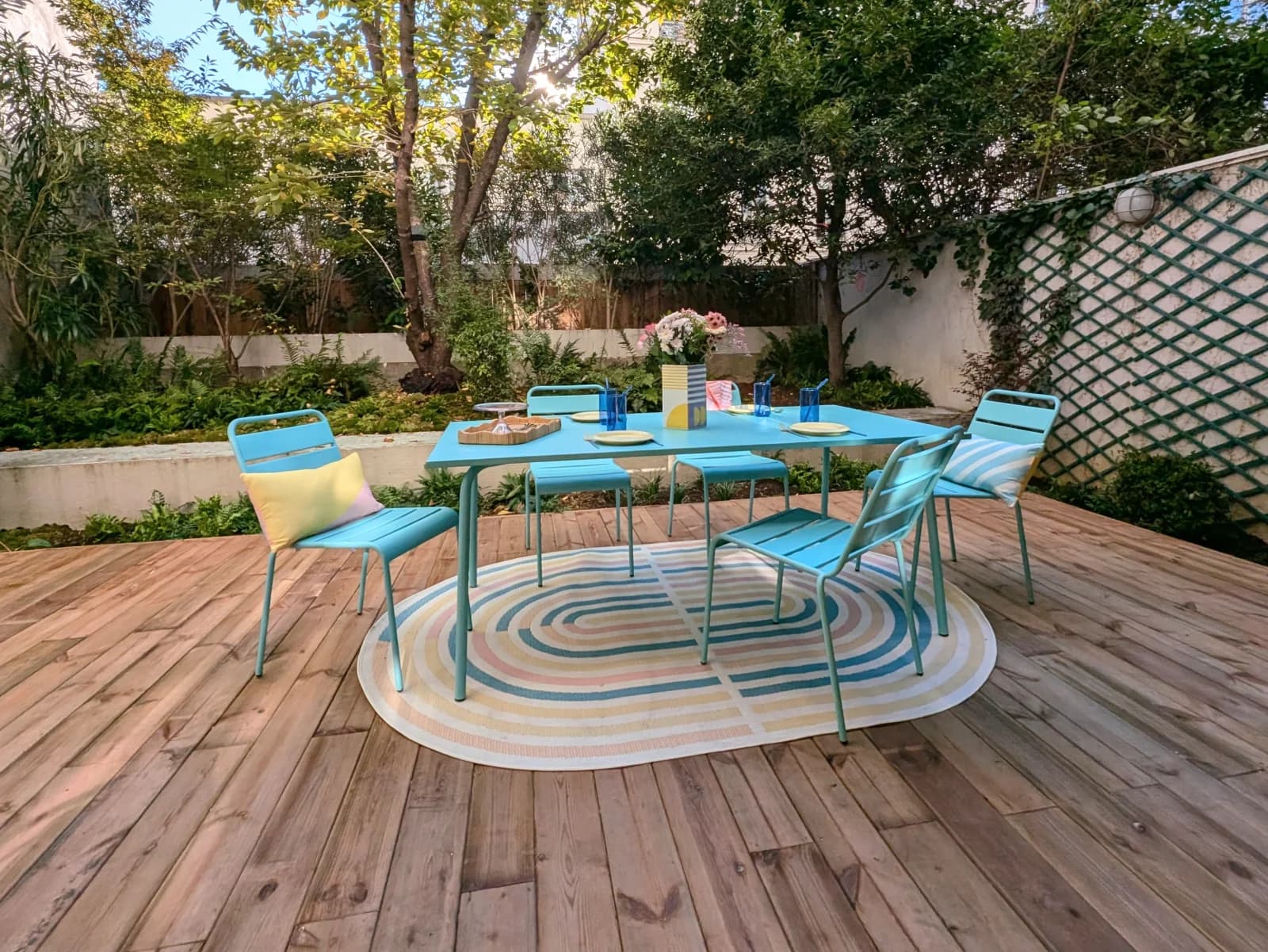 Space Colorful Parisian studio with garden - 4