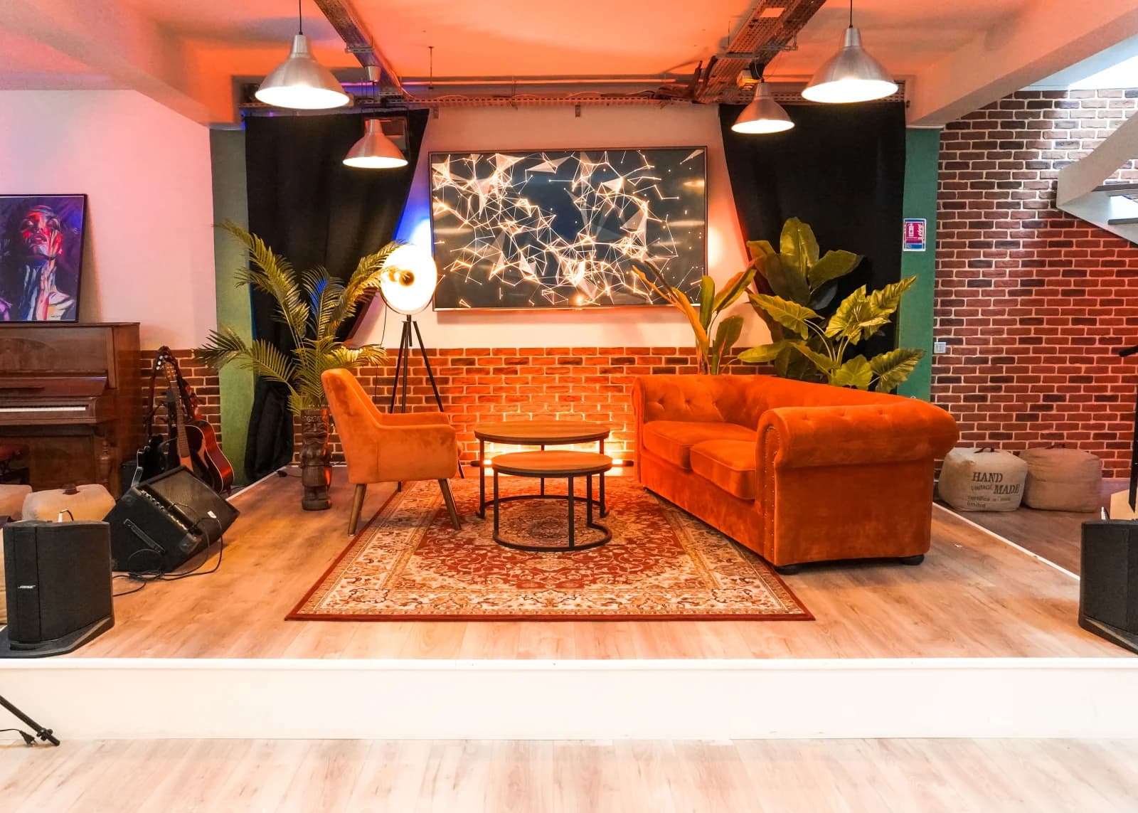 Salon dans Réplique du célèbre Central Perk: ambiance Friends garantie - 1