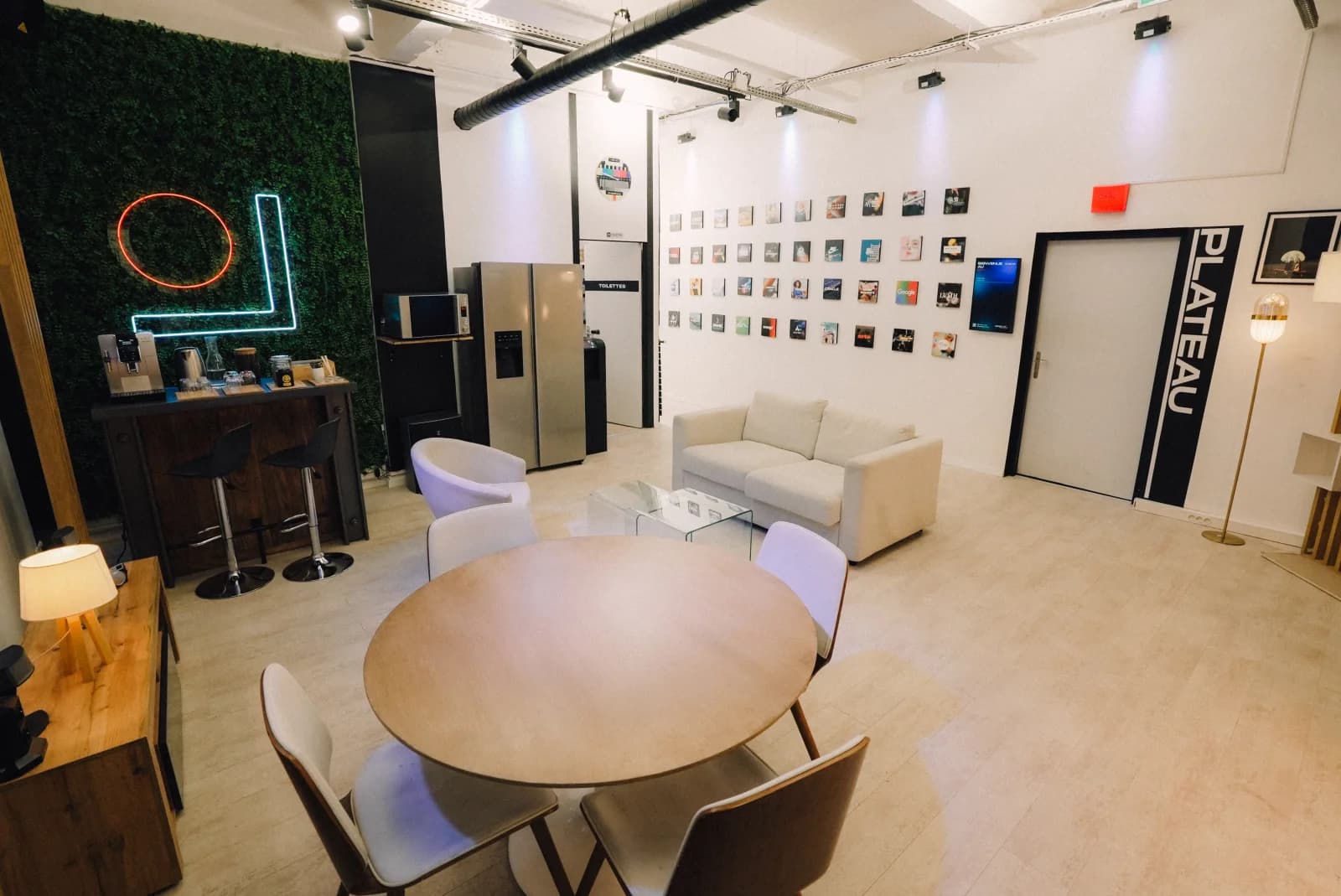Space Fully equipped studio and TV set - 1