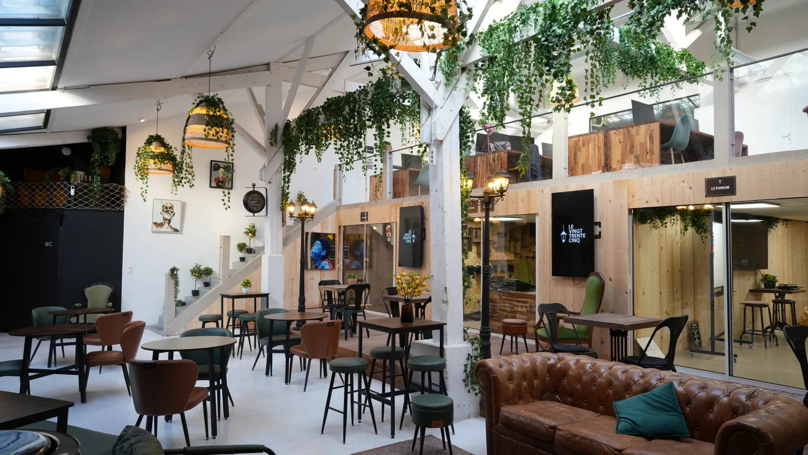 Space Bright, modern loft - 0