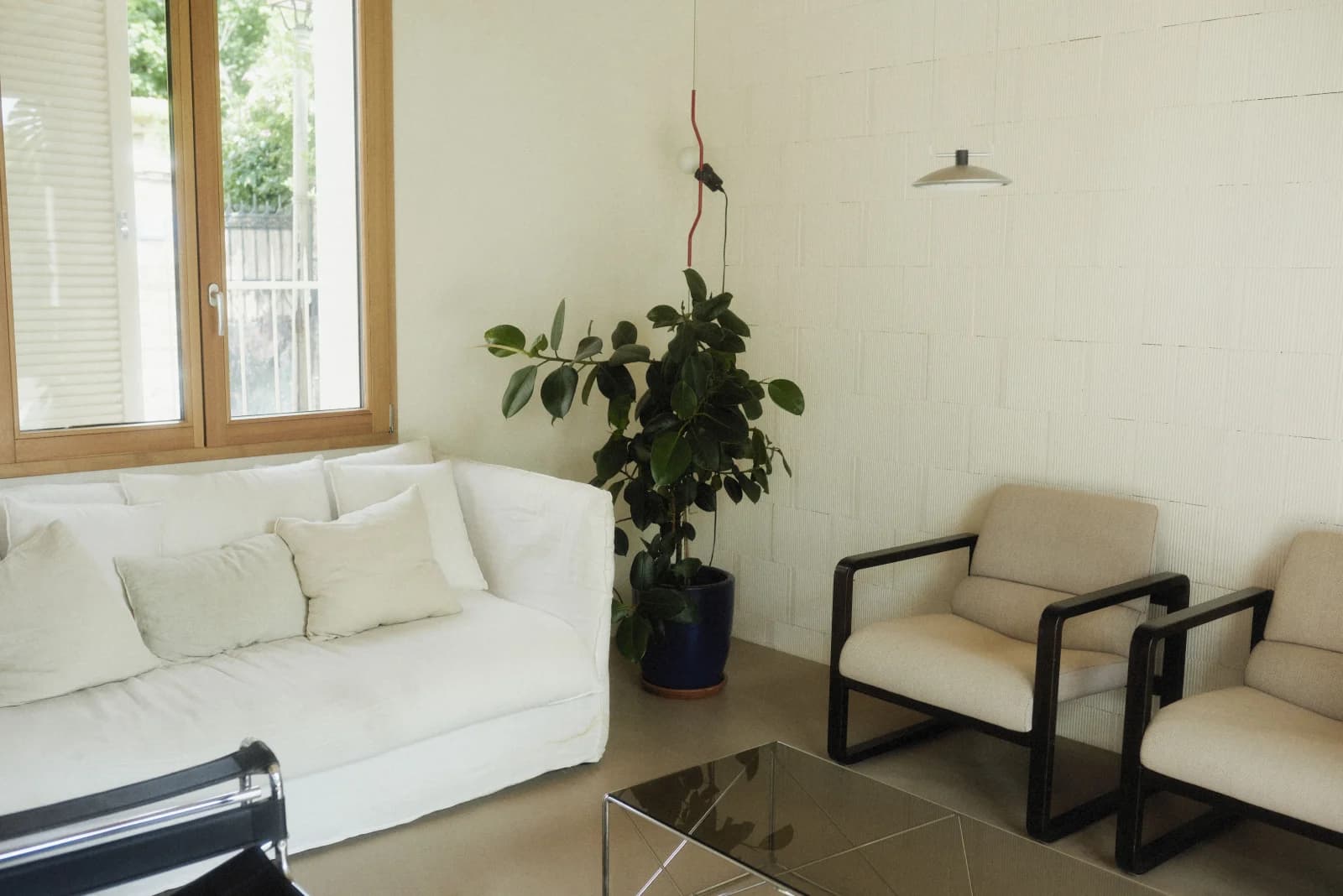 Space Architect-designed house with terrace - 2