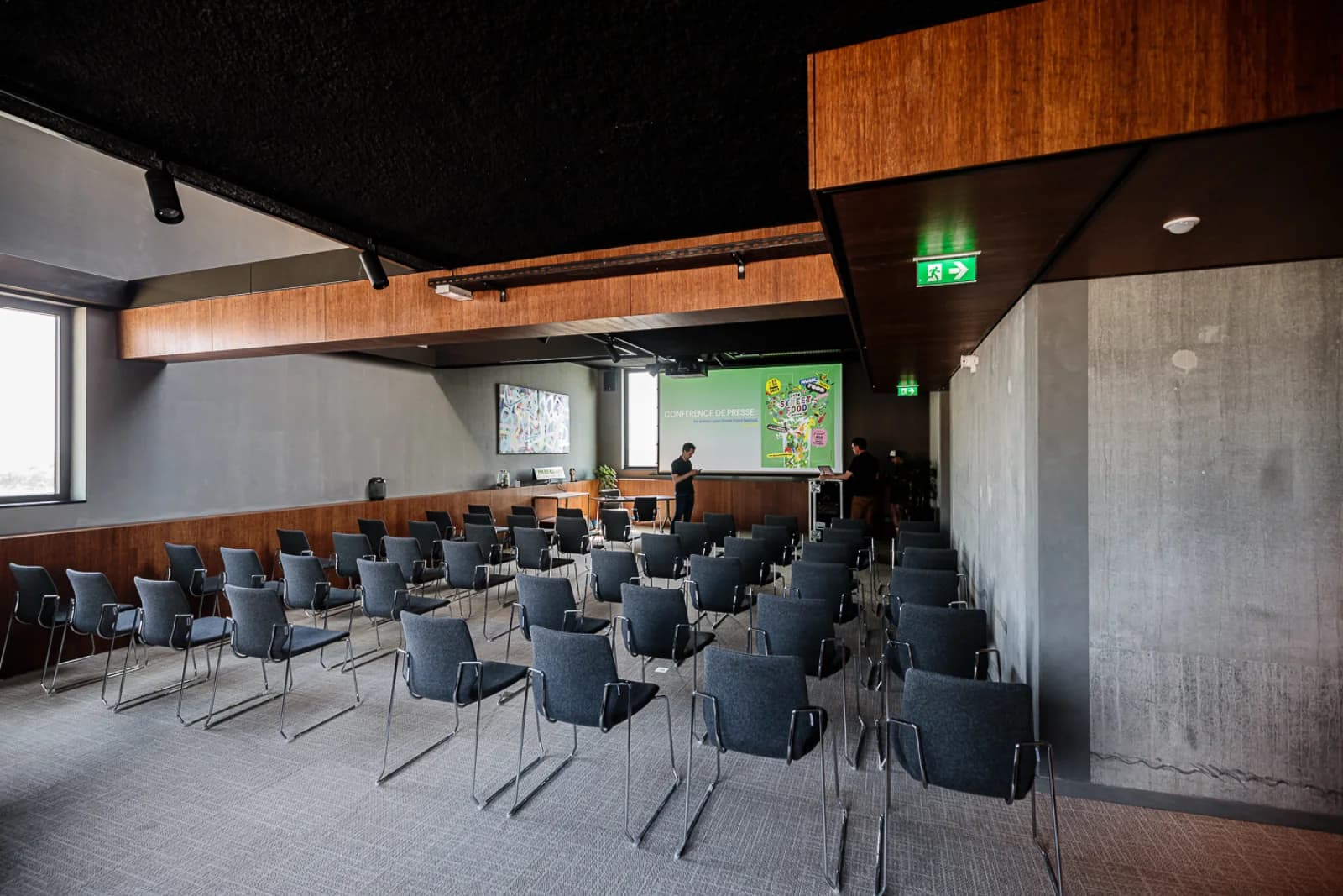 Space Conference room - 1