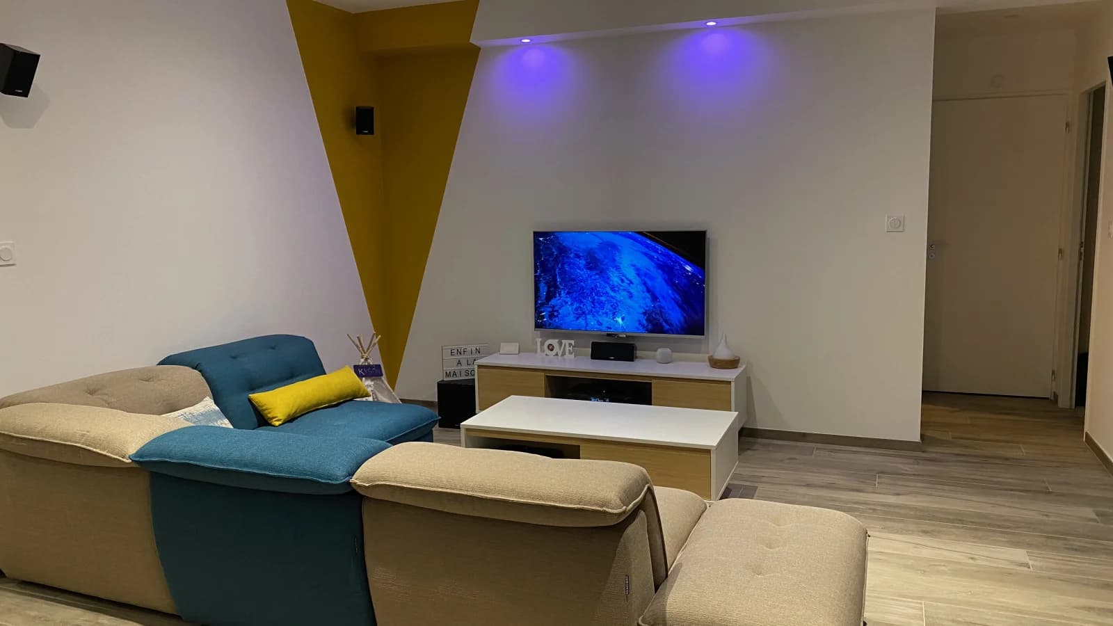 Salon dans Espace de quiétude à louer pour des instants de paix - 1
