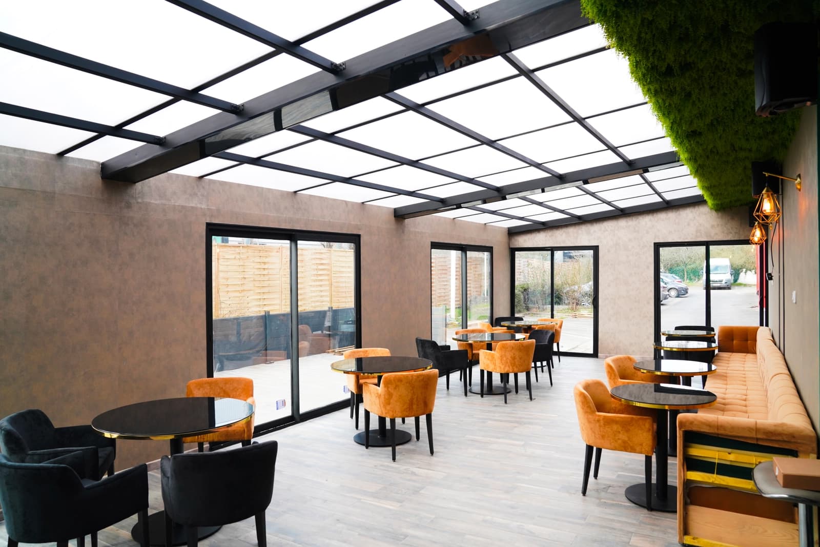 Meeting room in Restaurant with veranda - 1